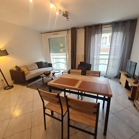 Calme, Centre Nancy, Parking, Place Stanislas - Fr-1-584-345 *